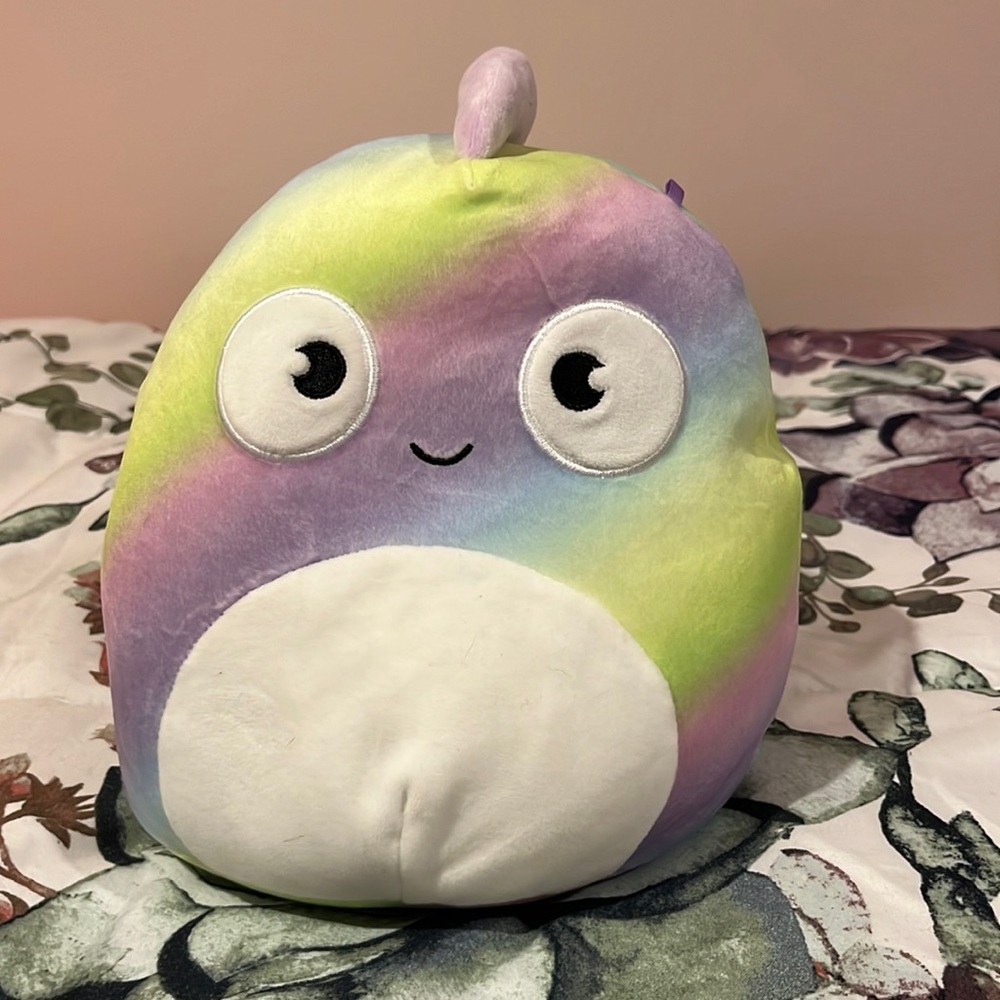 Chameleon Squishmallow- NWOT